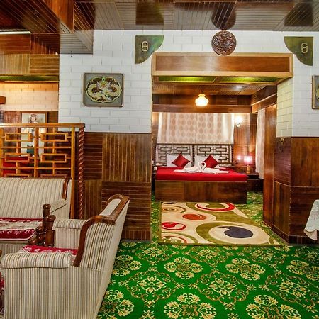 Montis Soyang Premium Heritage Hotel Gangtok Eksteriør billede