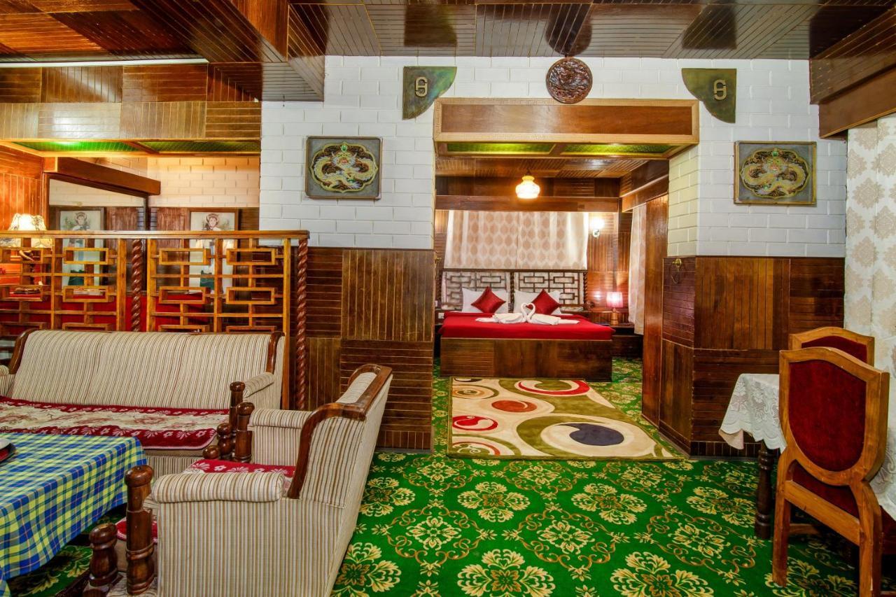 Montis Soyang Premium Heritage Hotel Gangtok Eksteriør billede