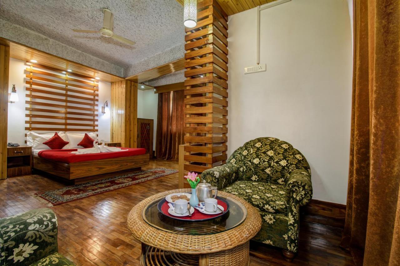 Montis Soyang Premium Heritage Hotel Gangtok Eksteriør billede